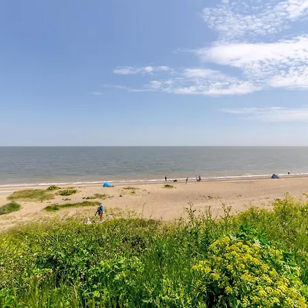 Modern 6 Berth Caravan With Free Wifi Nearby Pakefield Beach Ref 68028Cr Lowestoft Exterior photo